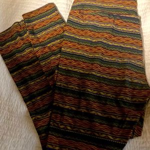 Women’s Lularoe leggings, size L